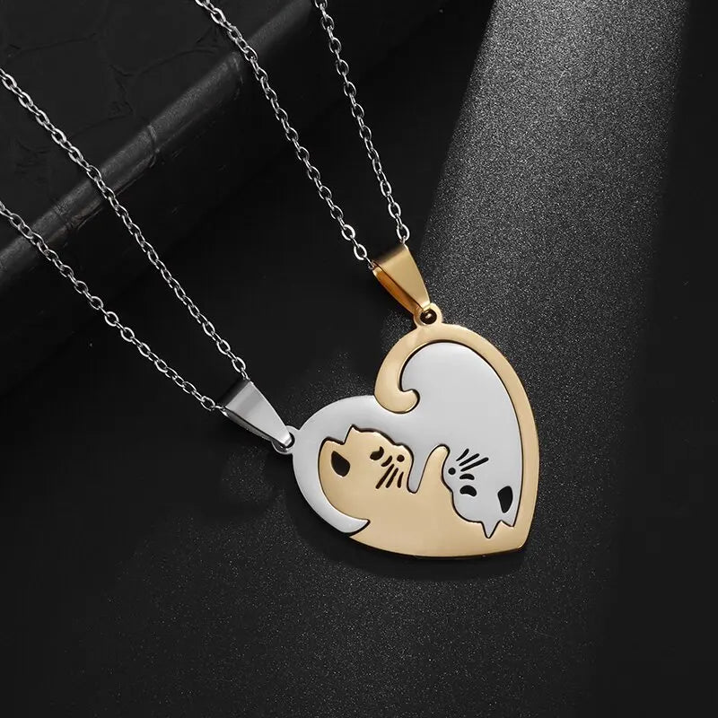 Fashionable and Sexy Female Baseball Player Statue Pendant Necklace Men and Women Hip-Hop Trend Jewelry Couple Gifts
