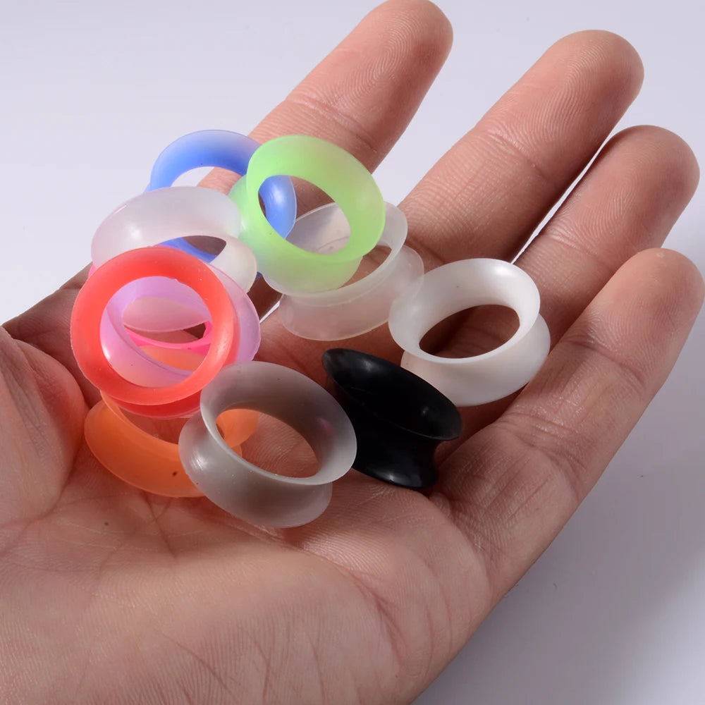 2Pcs Silicone Ear Plugs and Tunnels Ear Piercings Earlets Screwed Earring Expander Ear Gauges Body Jewelry Piercings