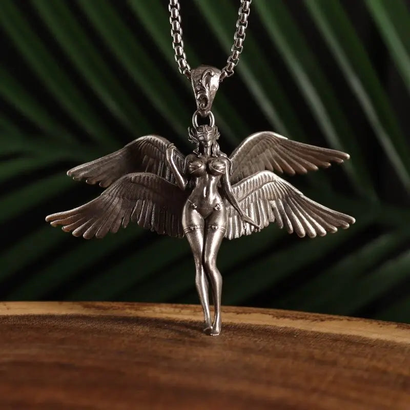Fashionable and Sexy Female Baseball Player Statue Pendant Necklace Men and Women Hip-Hop Trend Jewelry Couple Gifts