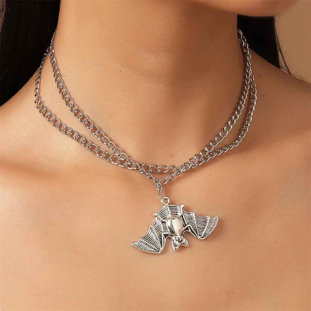 Gothic Bat Necklace for Women Men Punk Hip Hop Rock Vintage Metal Pendant Necklace Party Halloween Jewelry Gifts Cool Thing 2023