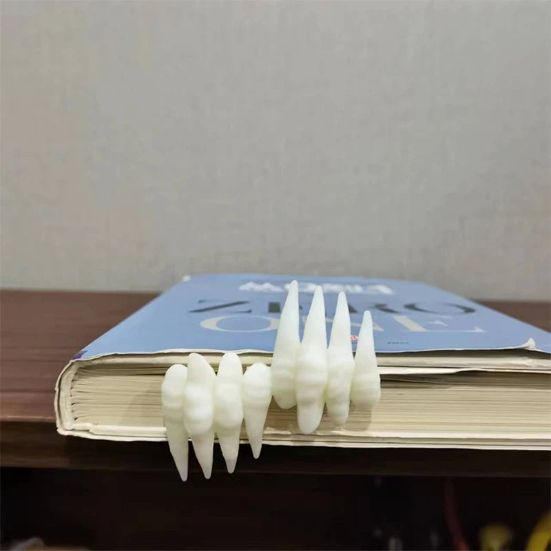 Hand Of The Devil Halloween Horror Demon Hand Bookmark Movie Bookmark Plastic Crafts Desktop Decoration Bookmark Ornament