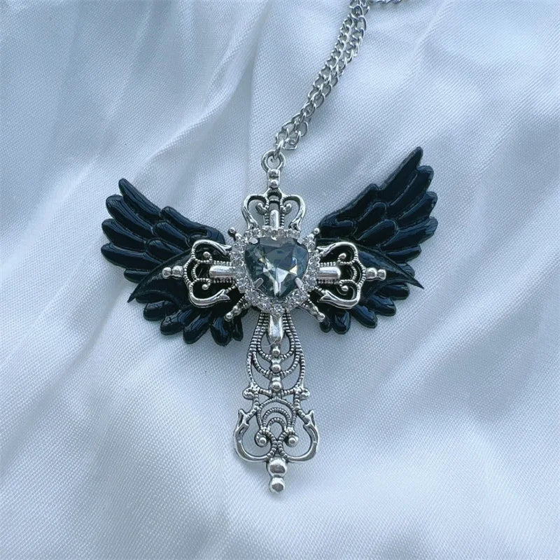 Gothic Sexy Accessory Wings Cross Pendant Necklace Y2K Jewelry Heart Crystal Choker Punk Charm Necklace for Women Korean Fashion