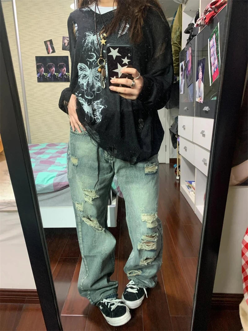 Women's Black Gothic Graffiti Print T-shirt Harajuku Korean Y2k 90s Vintage Long Sleeve Emo Torn T-shirts Clothes 2000s Summer