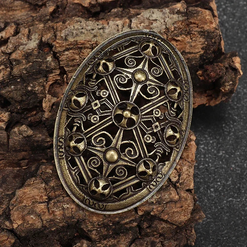 Vintage Gothic Death Skull Moth Brooch for Men Clothing Pin Fashion Hip Hop Rock Accessory Gift