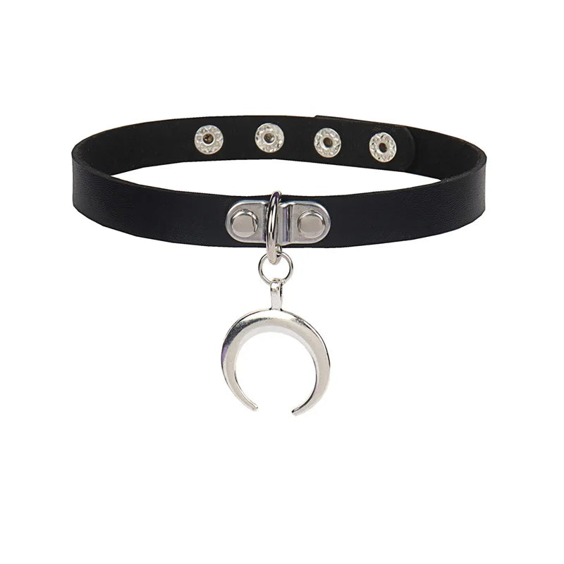 New Sexy Harajuku PU Leather Chain Heart Pendant Necklaces Women Men Punk Neck Gothic Black Pink Choker Necklace Cool Collar