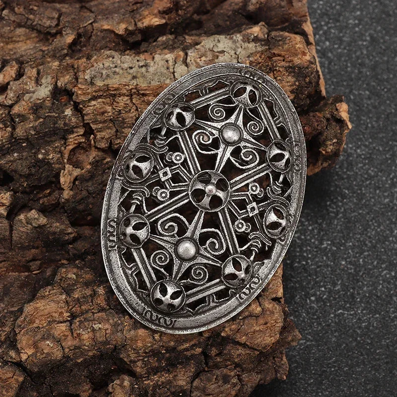 Vintage Gothic Death Skull Moth Brooch for Men Clothing Pin Fashion Hip Hop Rock Accessory Gift