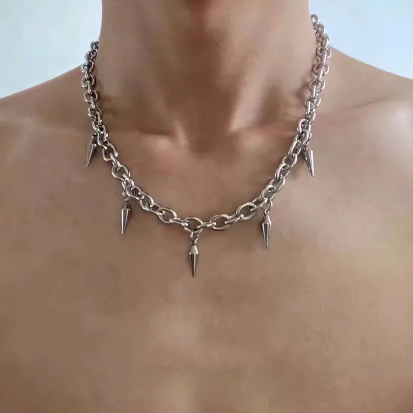 Punk Hip Hop Metal Rivet Pointed Choker Necklace for Women Men Gothic Silver Color Cross Clavicle Chain Necklace Y2K Jewelry