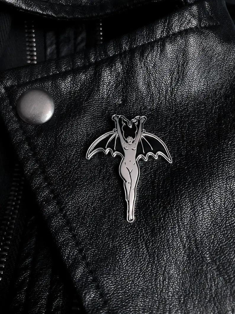 Vampire Bat Woman Witch Enamel Pin Halloween Devil Gothic Girl Badge Dark Art Brooch for Jewelry Accessory