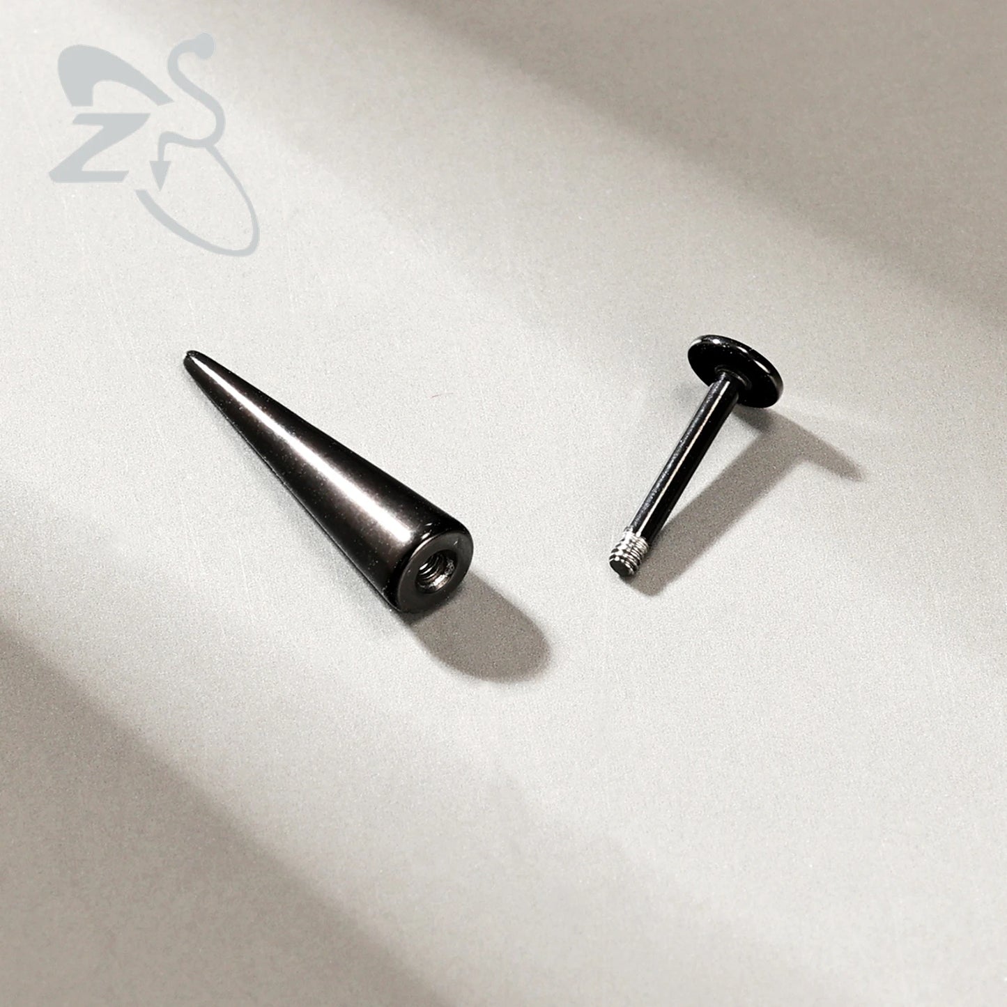 ZS 10Pcs/lot Stainless Steel Lip Labret Piercing for Women External Thread Lip Stud Ring Tragus Helix Cartilage Piercing 16G