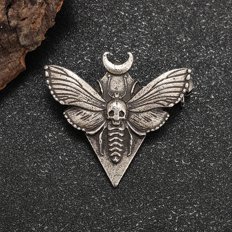 Vintage Gothic Death Skull Moth Brooch for Men Clothing Pin Fashion Hip Hop Rock Accessory Gift