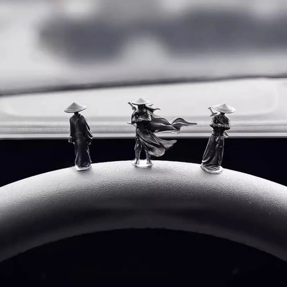 6Pcs/set Mini Chinese Swordsman Figure Exquisite Ancient Car Statue Ornament Cartoon Swordsman Miniatures Interior Decor