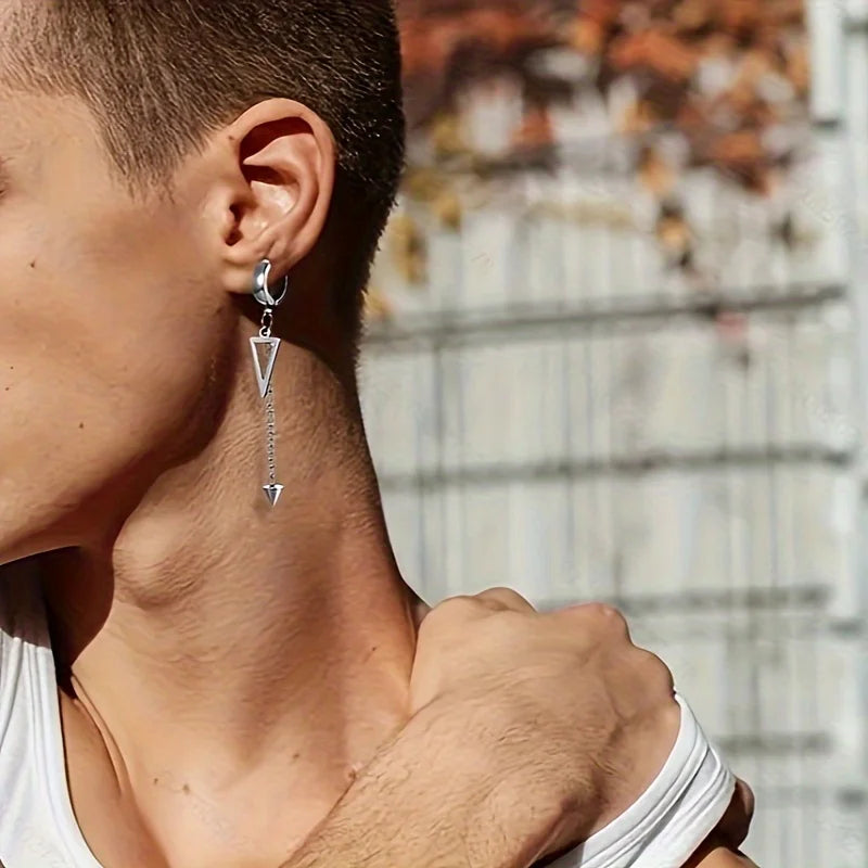 1pc Stylish Punk Unique Design Stainless Steel Geometric Triangle Chain Cone Ear Clips Non-Piercing Earrings for Men Women