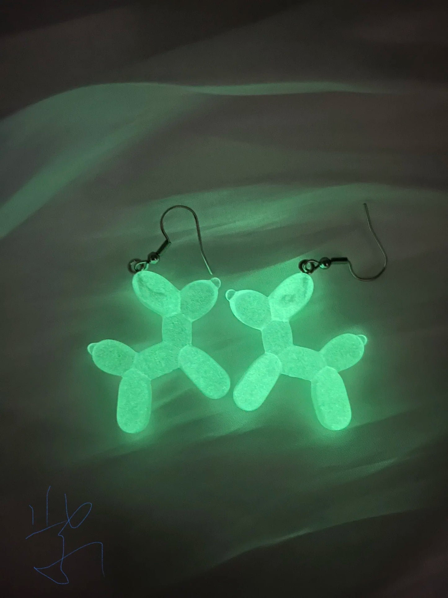 Ghost in Bottle Earrings Glow in the Dark Ghost Dangle Earrings Luminous Halloween Jewelry for Women and Girl