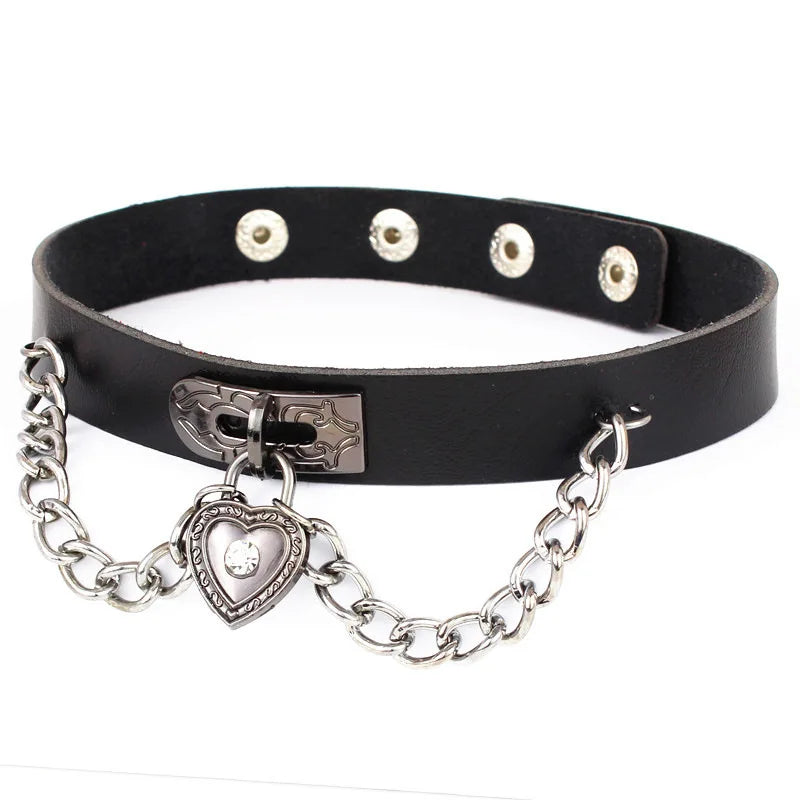 New Sexy Harajuku PU Leather Chain Heart Pendant Necklaces Women Men Punk Neck Gothic Black Pink Choker Necklace Cool Collar